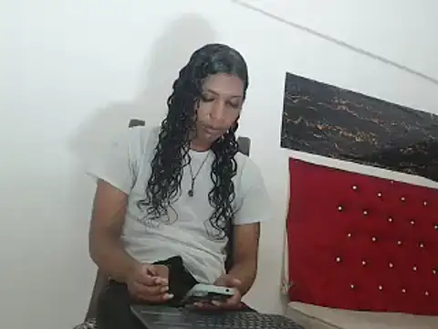 shairaStarr online show from 12-16-24, 03:22
