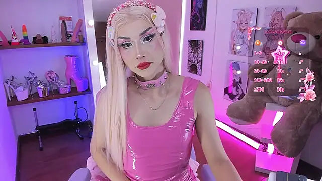 Snapshot of alessandrathedoll chatting on 02-07-25, 06:45 alessandrathedoll online show from 02-07-25, 06:45