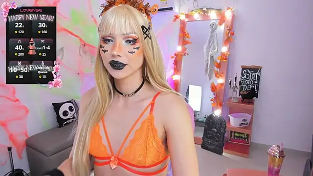 Snapshot of alessandrathedoll chatting on 10-31-25, 06:31 alessandrathedoll online show from 10-31-25, 06:31