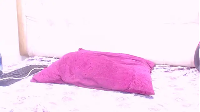 ZoeRoss2u online show from 01-10-26, 10:25