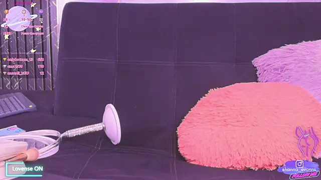 Hanna Evaanss online show from 11-12-25, 07:57