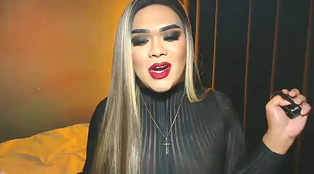 VictoriaEliz online show from 12-17-24, 12:56