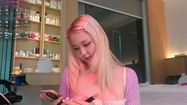 Snapshot of hyun_chia chatting on 07-13-26, 02:36 hyun chia online show from 07-13-26, 02:36
