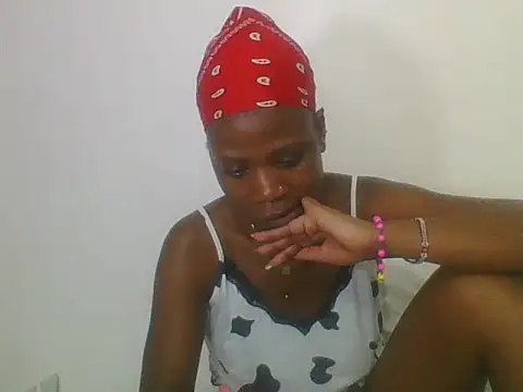 Sweetbaby004 online show from 10-13-25, 03:01