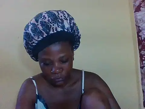 Snapshot of Sweetbaby004 chatting on 03-27-26, 07:47 Sweetbaby004 online show from 03-27-26, 07:47