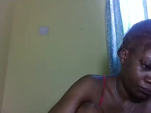 Snapshot of Sweetbaby004 chatting on 05-05-26, 07:38 Sweetbaby004 online show from 05-05-26, 07:38