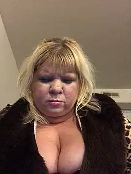 JemJensen30 online show from 12-12-24, 01:32