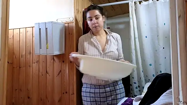 VanessaDoyle online show from 02-19-26, 01:51