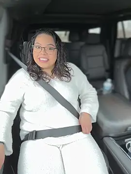 drizzypeach602 online show from 02-04-26, 08:25