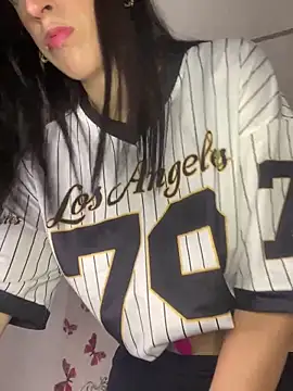 Amira Milker online show from 12-27-24, 03:37