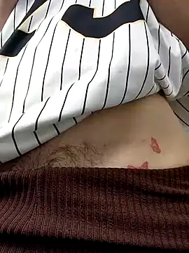 Amira Milker online show from 02-20-25, 07:19