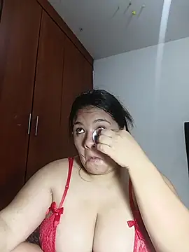 Snapshot of Van3orgasm4me chatting on 10-19-25, 08:20 Van3orgasm4me online show from 10-19-25, 08:20