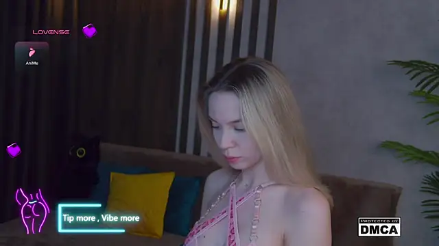 Holl1Would online show from 02-16-25, 03:26