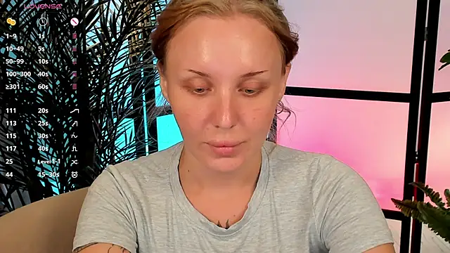 LianaFord online show from 07-18-26, 05:11