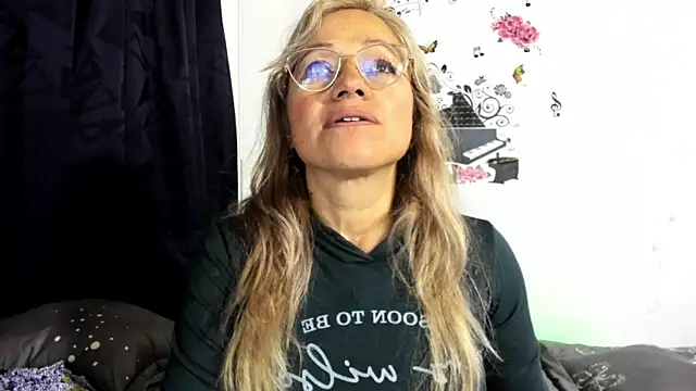 Snapshot of anthonela_mature_ chatting on 12-05-24, 10:12 anthonela mature online show from 12-05-24, 10:12
