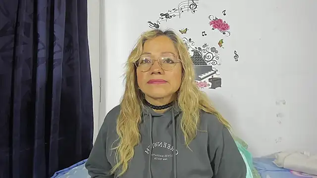 Snapshot of anthonela_mature_ chatting on 02-11-25, 07:38 anthonela mature online show from 02-11-25, 07:38