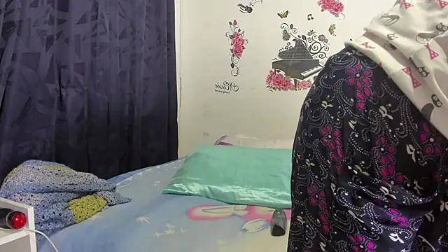 Snapshot of anthonela_mature_ chatting on 03-17-25, 10:49 anthonela mature online show from 03-17-25, 10:49