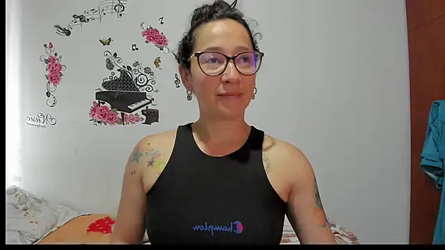 Snapshot of anthonela_mature_ chatting on 09-11-25, 06:19 anthonela mature online show from 09-11-25, 06:19