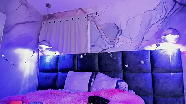 AntonellaRossi online show from 02-21-26, 07:37