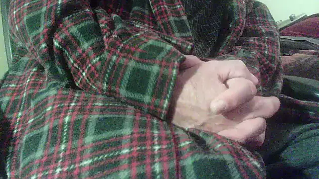 Snapshot of OralDesires2 chatting on 12-05-24, 05:26 OralDesires2 online show from 12-05-24, 05:26