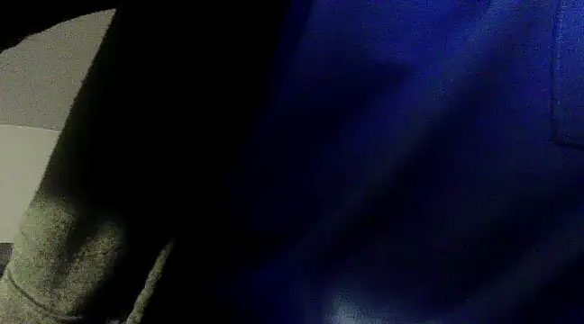Snapshot of OralDesires2 chatting on 01-01-25, 04:29 OralDesires2 online show from 01-01-25, 04:29