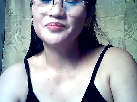 Amazing Angel22 online show from 10-27-25, 03:10