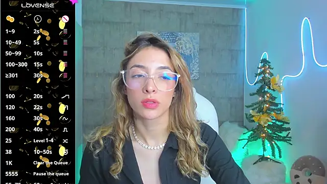 barbie scoth  online show from 12-22-24, 10:15