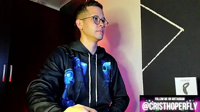 Snapshot of Cris_myster chatting on 01-28-25, 02:43 Cris myster online show from 01-28-25, 02:43
