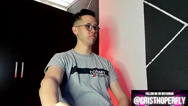 Snapshot of Cris_myster chatting on 02-02-25, 12:57 Cris myster online show from 02-02-25, 12:57