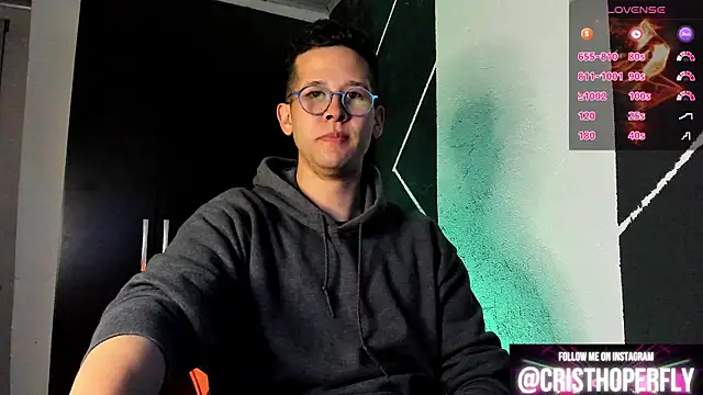 Snapshot of Cris_myster chatting on 09-15-25, 01:27 Cris myster online show from 09-15-25, 01:27