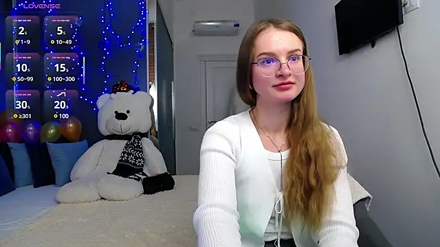 KateJonson online show from 02-13-25, 02:09