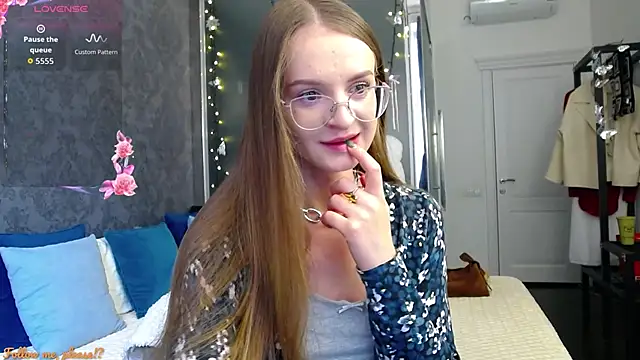 KateJonson online show from 10-11-25, 12:26