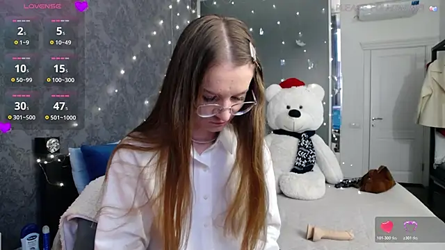 KateJonson online show from 03-31-26, 06:58