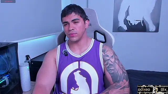 Snapshot of x-odixeo chatting on 03-28-26, 10:09 x-odixeo online show from 03-28-26, 10:09