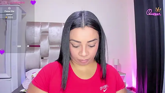 MelanyShayk online show from 04-17-26, 01:19
