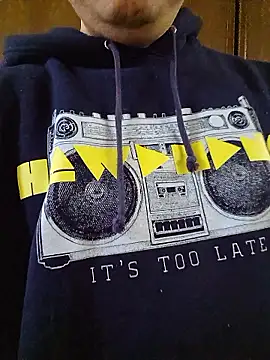 Snapshot of munyunu chatting on 02-11-26, 10:37 munyunu online show from 02-11-26, 10:37