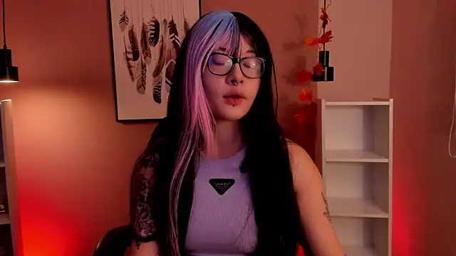  asami chieko  online show from 03-04-25, 08:27