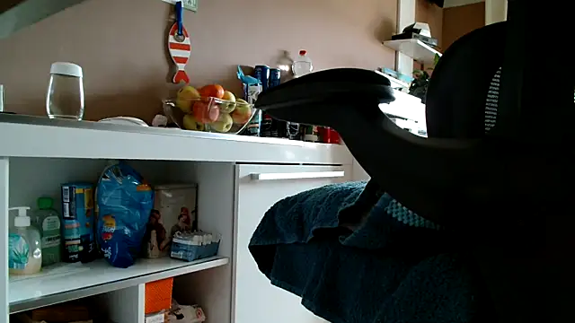 suedel65 online show from 09-20-25, 03:13