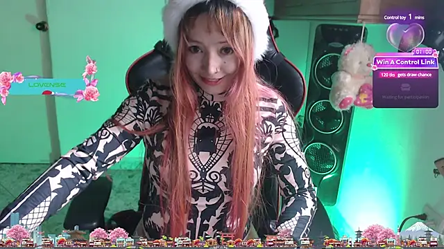 pink-2022 online show from 12-30-24, 04:19