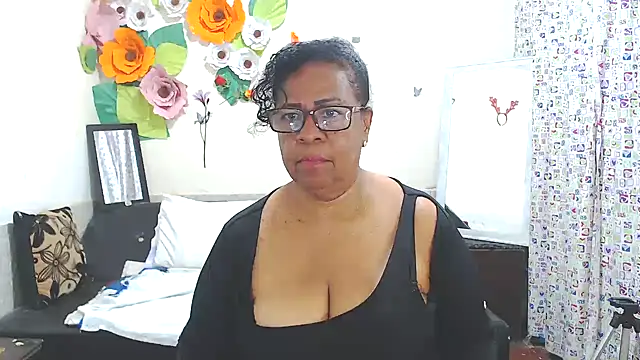 Snapshot of Yayis-hot-sexyw chatting on 03-02-25, 05:12 Yayis-hot-sexyw online show from 03-02-25, 05:12