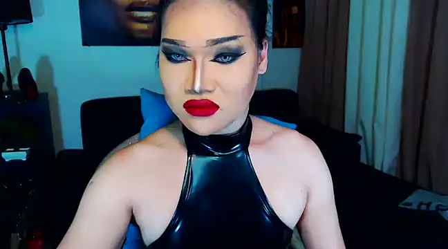 Snapshot of KatrinaSaints chatting on 03-23-25, 01:20 KatrinaSaints online show from 03-23-25, 01:20