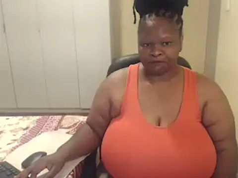 Snapshot of sweetnoziexx chatting on 01-22-25, 01:42 sweetnoziexx online show from 01-22-25, 01:42