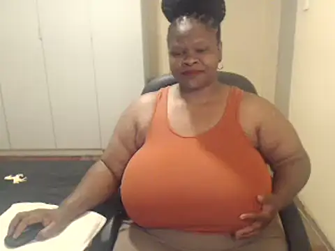 Snapshot of sweetnoziexx chatting on 02-07-25, 05:31 sweetnoziexx online show from 02-07-25, 05:31