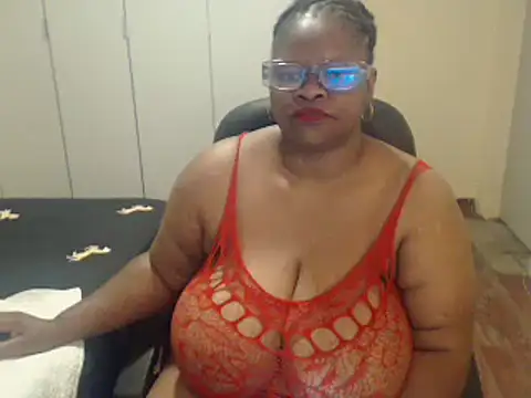 Snapshot of sweetnoziexx chatting on 03-13-25, 08:59 sweetnoziexx online show from 03-13-25, 08:59