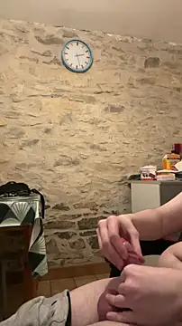 yann2392 online show from 12-19-25, 12:56