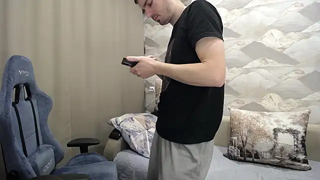 SerzhKorol1 online show from 11-14-25, 04:55