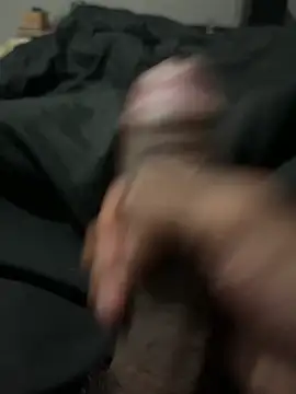 Snapshot of Uncut_Dicck chatting on 04-06-26, 01:14 Uncut Dicck online show from 04-06-26, 01:14