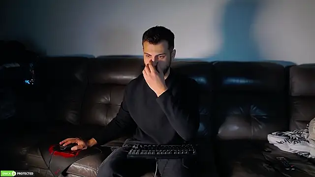 CrazyDom1 online show from 10-23-25, 06:17