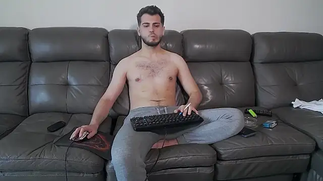 Snapshot of CrazyDom1 chatting on 03-21-26, 01:48 CrazyDom1 online show from 03-21-26, 01:48