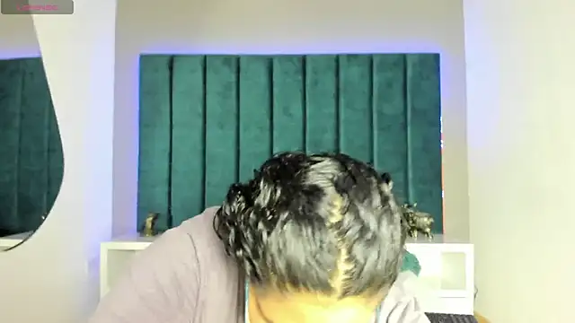 DanielleEvans  online show from 02-02-26, 11:20